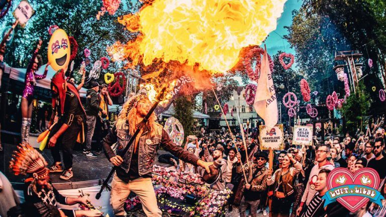 Read more about the article Love, Peace & Happiness beim Luft & Liebe Festival 2019