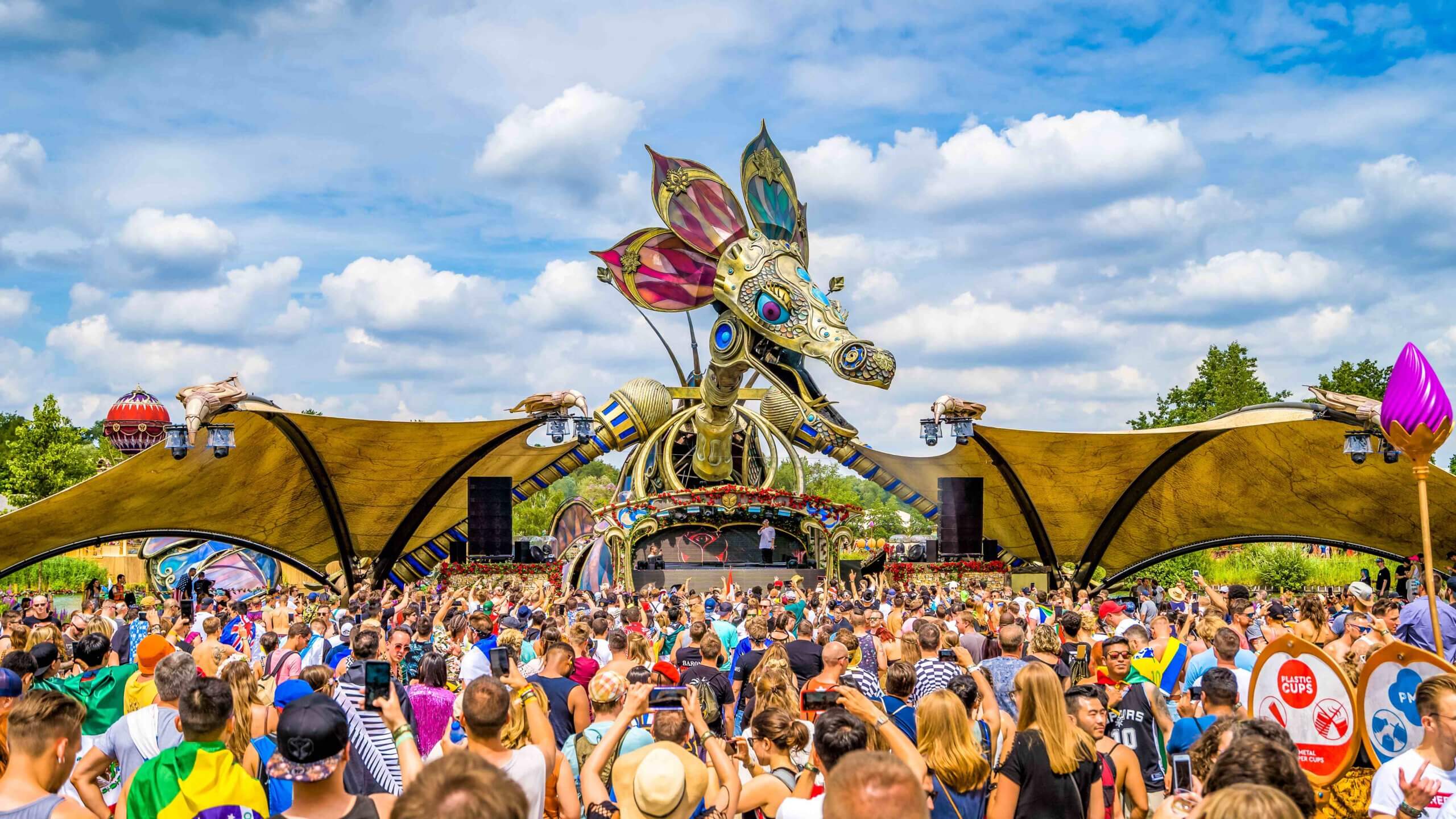 Du betrachtest gerade „Tomorrowland Around The World“ Line-Up Release!