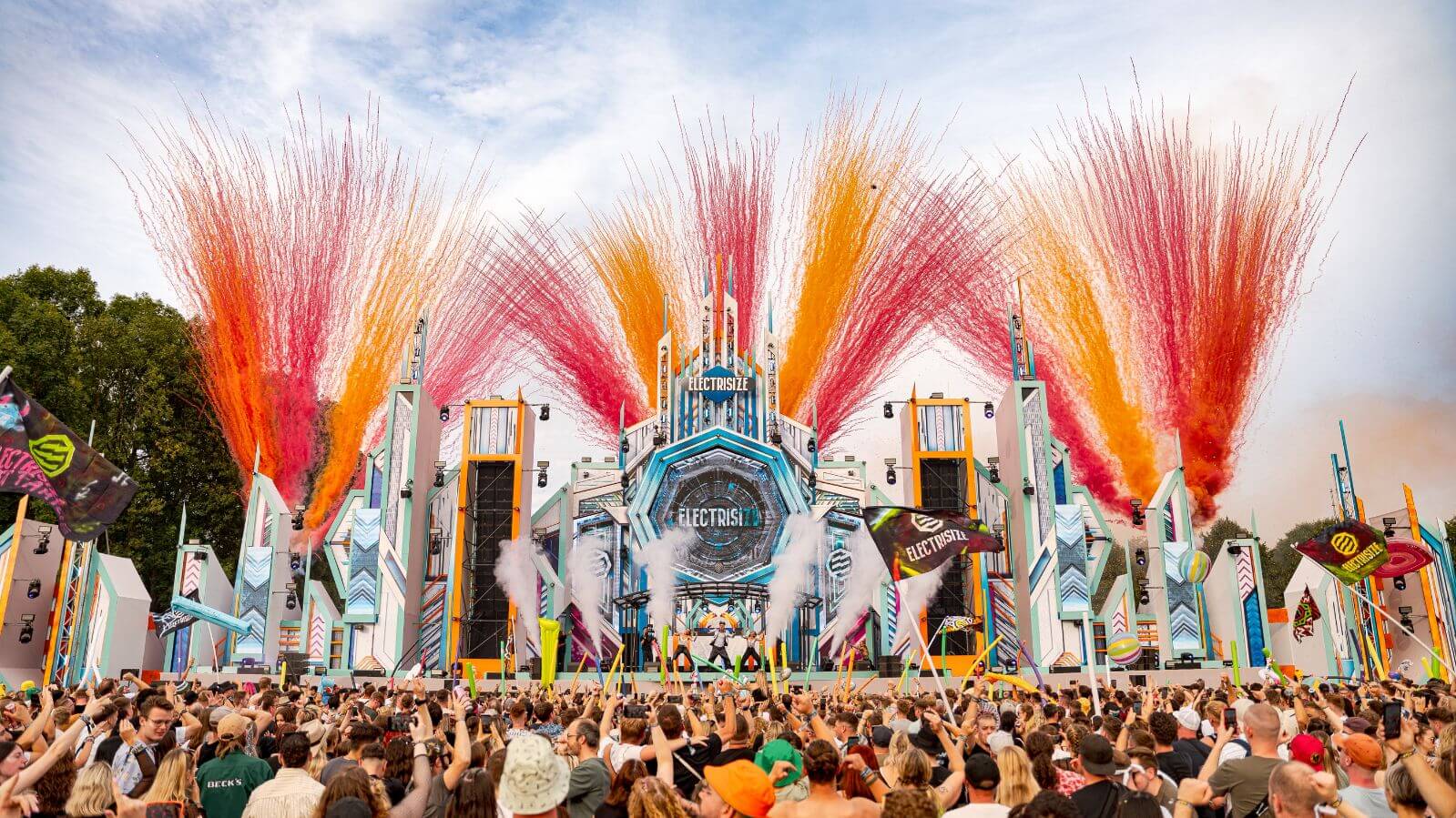 Du betrachtest gerade Electrisize Festival 2025: Erfolgreicher Auftakt mit voller Energie
